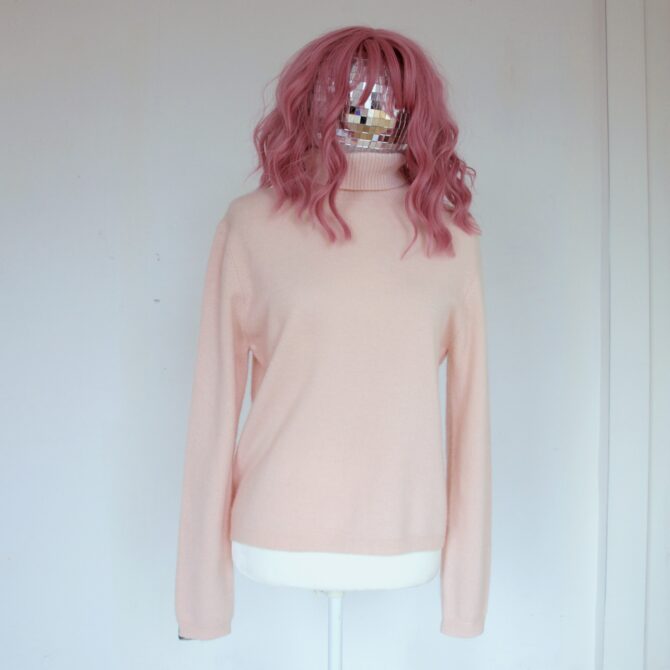 Pale Pink Cashmere Sweater Turtleneck - Image 4